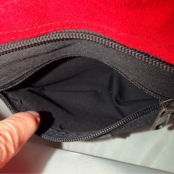 LAUREL BURCH Wild Horses of Fire Hobo Tote Bag Zipper Multicolor Canvas 15”x9” - Picture 6 of 16